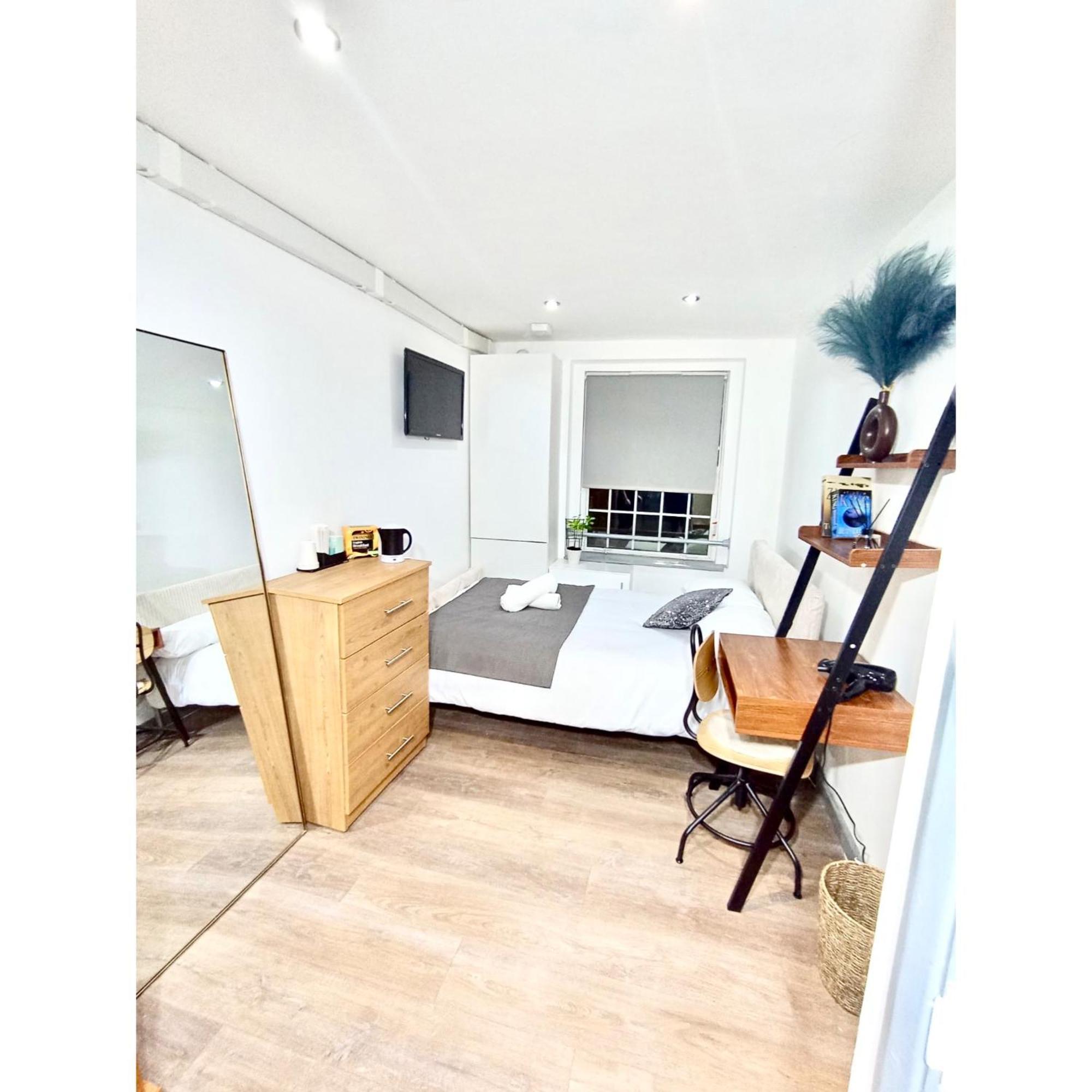 Appartamento 4 Bedrooms Flat In
